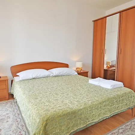 Apartment Studio In 33598