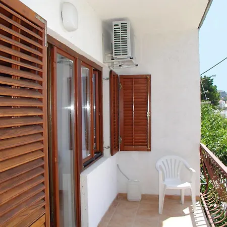 Apartment Studio In 33598